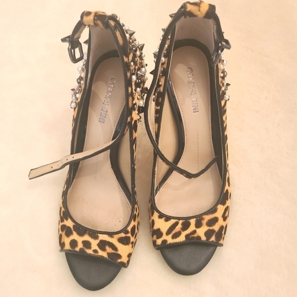 Nine West Shoes - Nine West Leopard Patent Leather Peep Toe Platform Heels Size 7.5